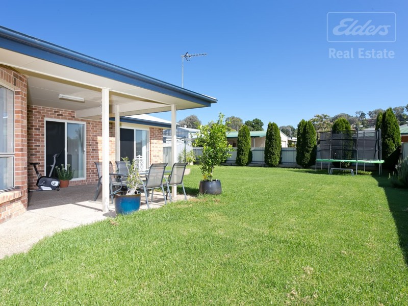 85 SYDNEY STREET, Tumut NSW 2720