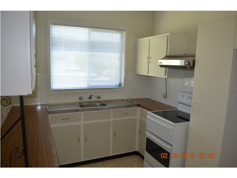 11 TUMUT STREET, Adelong NSW 2729