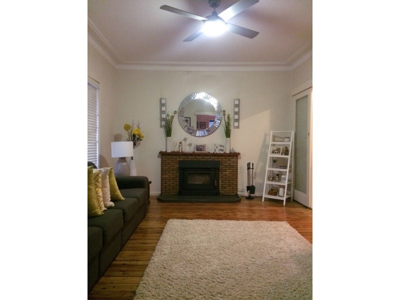 137 LAMBIE STREET, Tumut NSW 2720