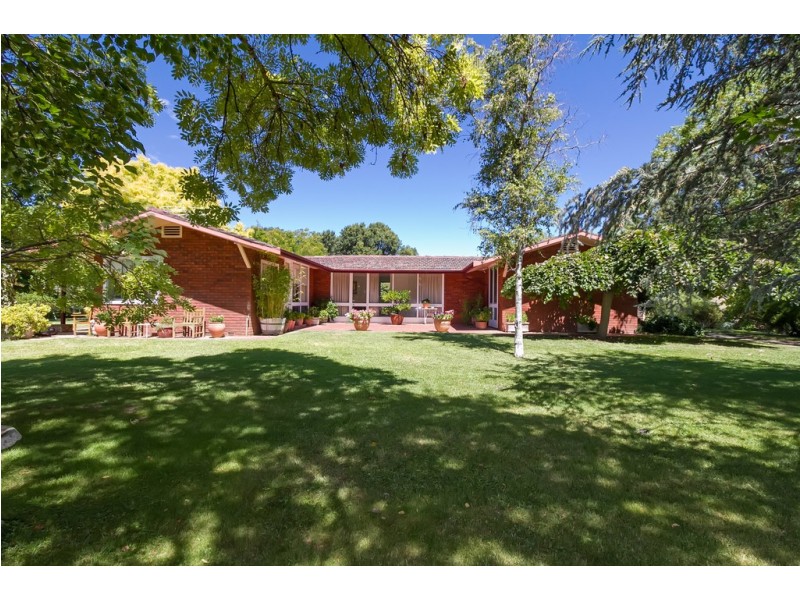 107 Lynch Street, Adelong NSW 2729