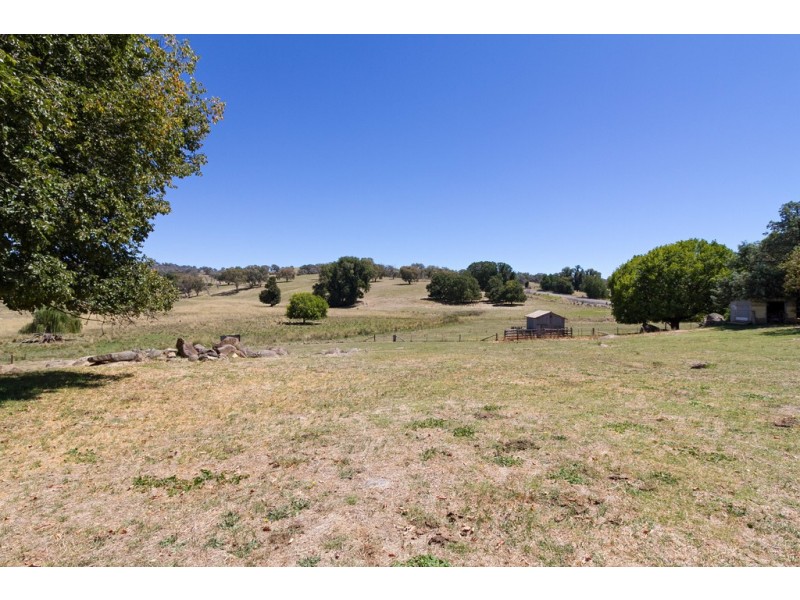 107 Lynch Street, Adelong NSW 2729