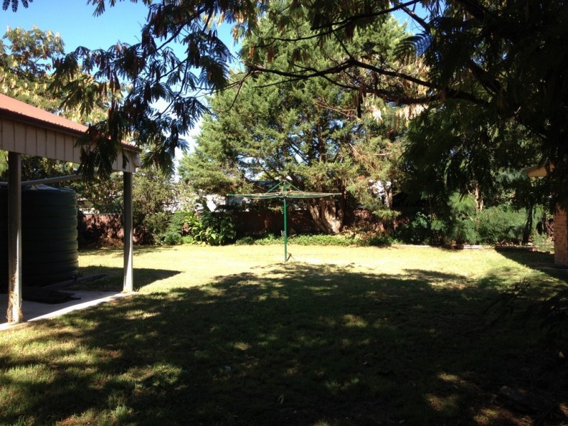 6 Macquarie Street, Tumut NSW 2720