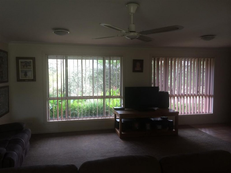 11 Argalong Rd, Tumut NSW 2720