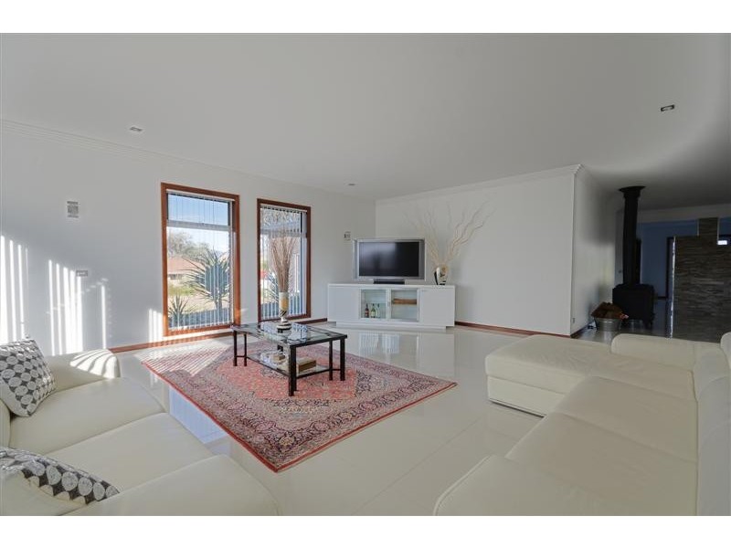 1/54 Cloverdale Road, Tumut NSW 2720