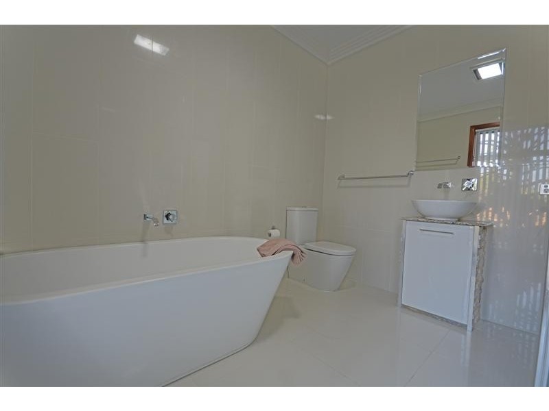 1/54 Cloverdale Road, Tumut NSW 2720