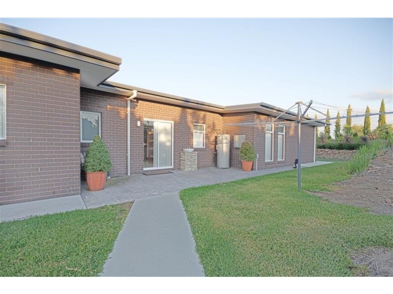 1/54 Cloverdale Road, Tumut NSW 2720
