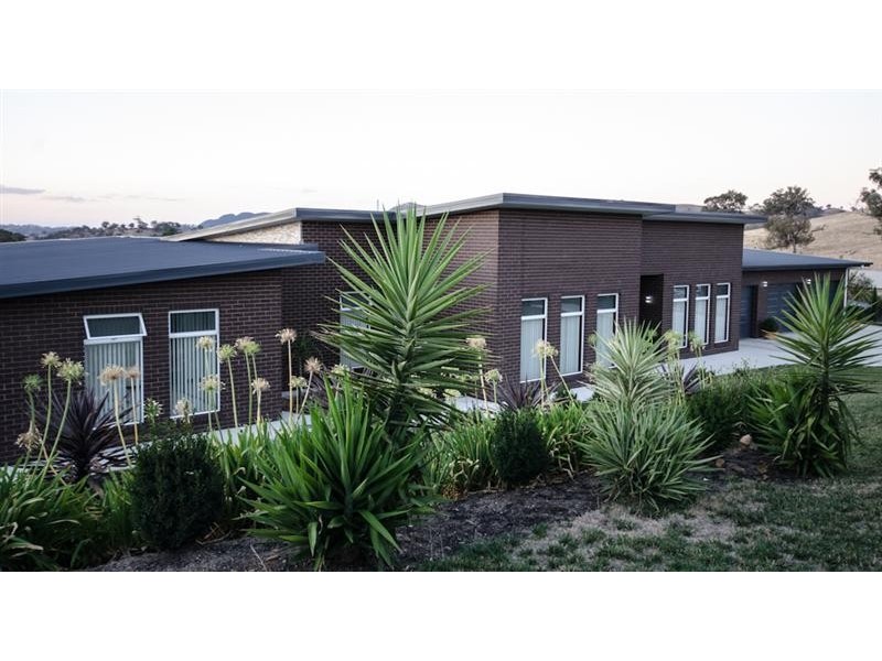 1/54 Cloverdale Road, Tumut NSW 2720