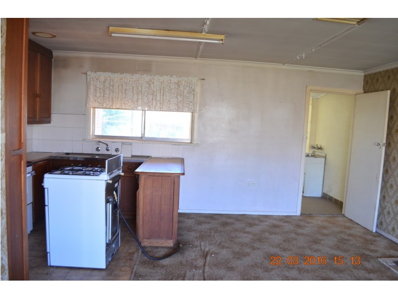 27 MERIVALE STREET, Tumut NSW 2720