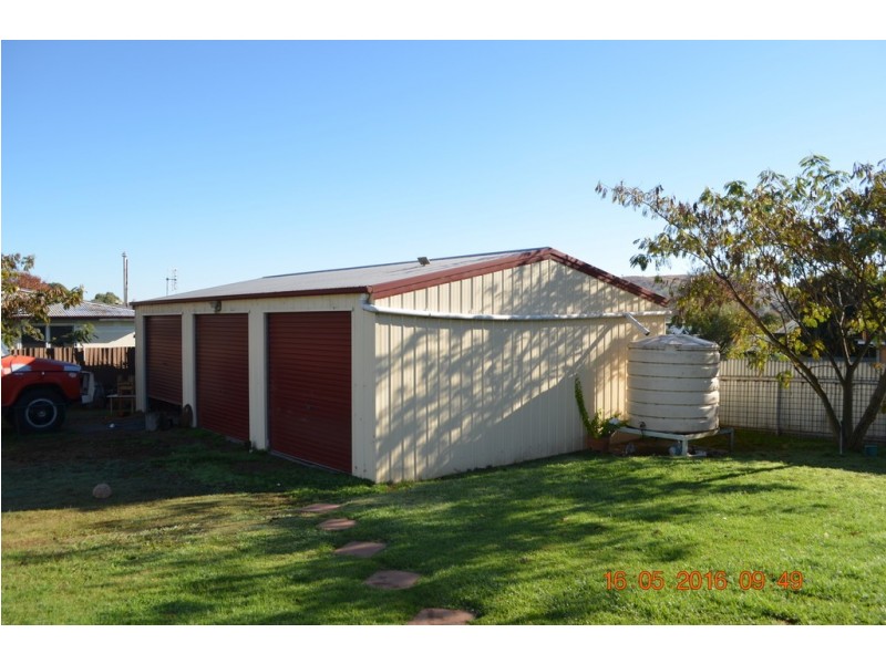 2 GUNDAGAI STREET, Adelong NSW 2729