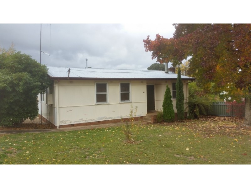45 Forest Road, Batlow NSW 2730