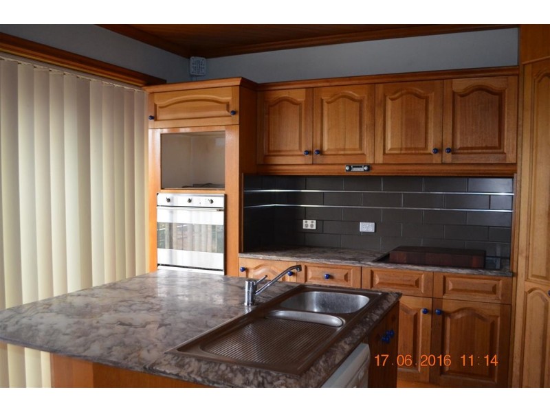 204 Wynyard Street, Tumut NSW 2720