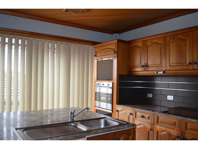 204 Wynyard Street, Tumut NSW 2720