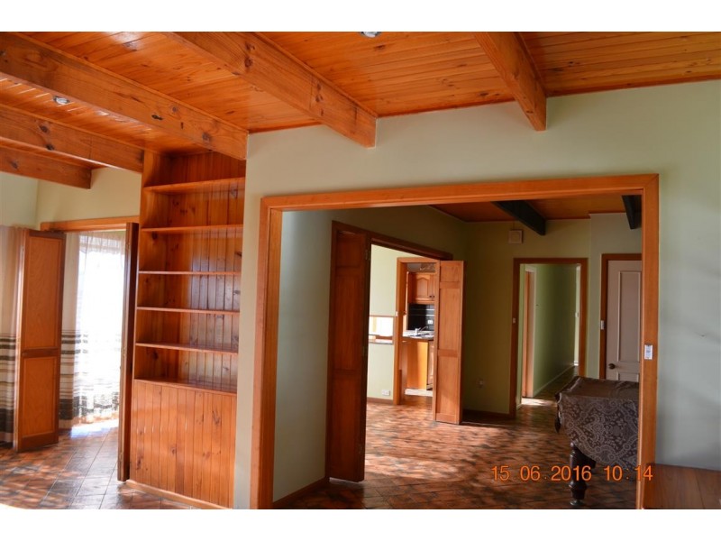 204 Wynyard Street, Tumut NSW 2720