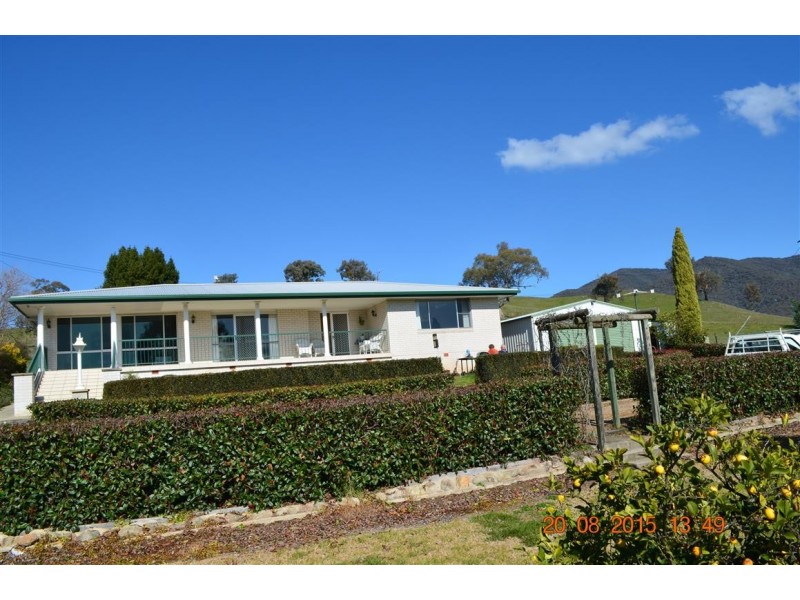 954 Snowy Mountains Highway, Tumut NSW 2720