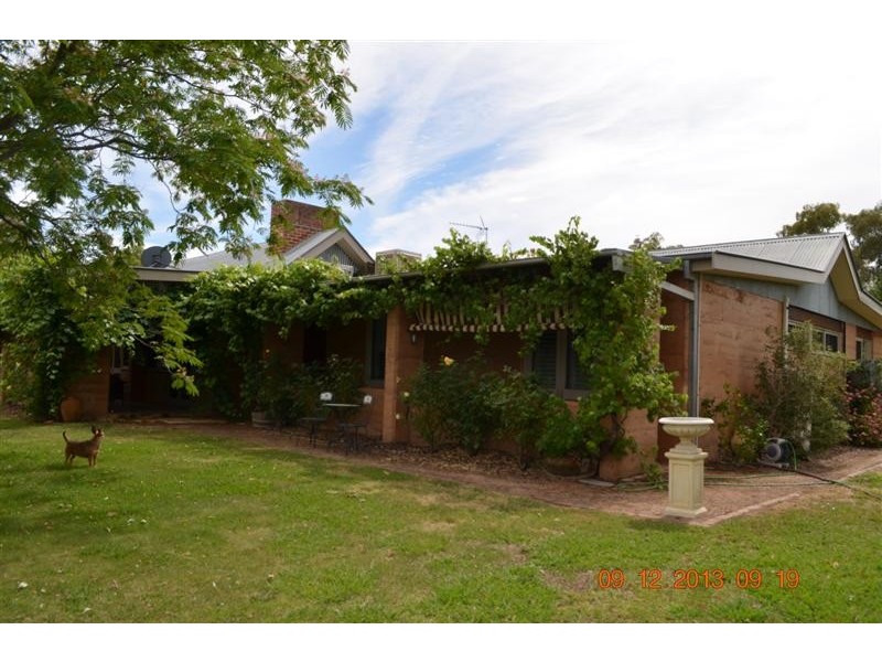 477 Wee Jasper Road, Tumut NSW 2720