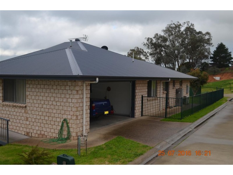 38 Dalhunty Street, Tumut NSW 2720