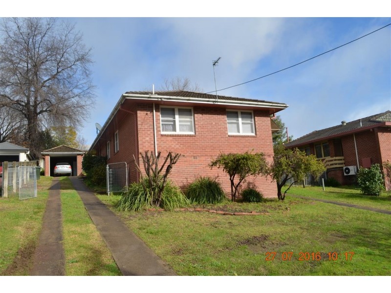59 Lambie Street, Tumut NSW 2720