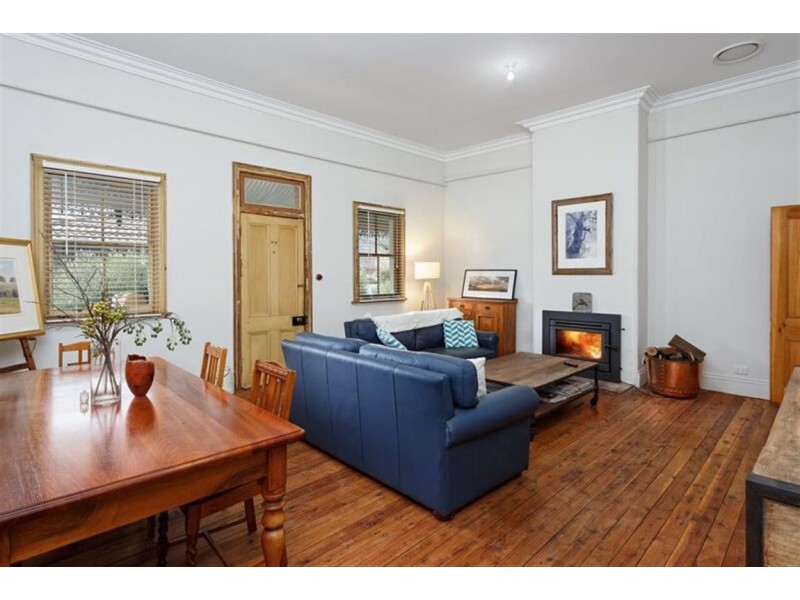 106 Tumut Street, Adelong NSW 2729