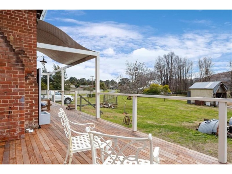 106 Tumut Street, Adelong NSW 2729