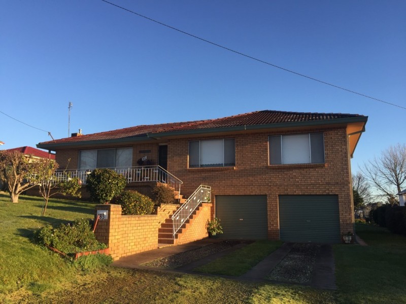 85 Broughton Street, Tumut NSW 2720