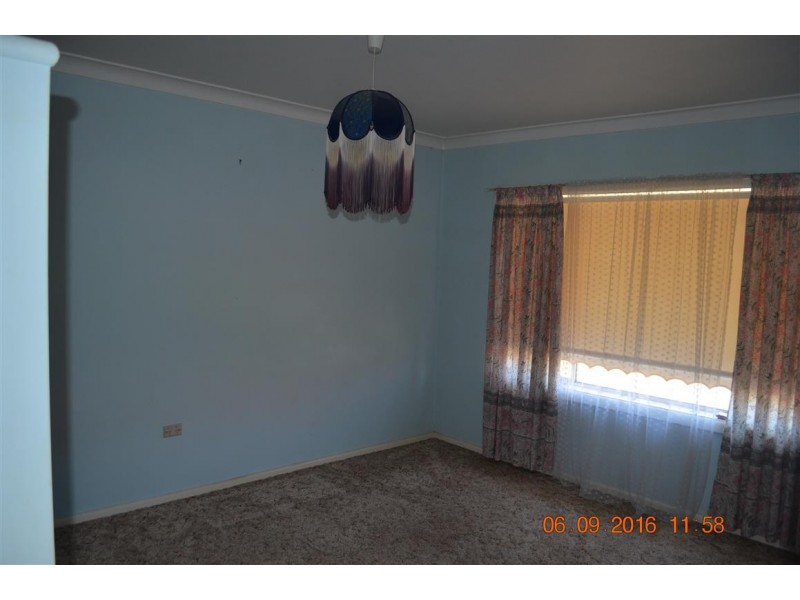 85 Broughton Street, Tumut NSW 2720