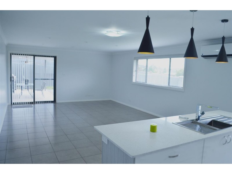 23 Lockeridge Drive, Tumut NSW 2720