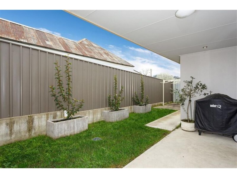 8/8-10 Russell Street, Tumut NSW 2720