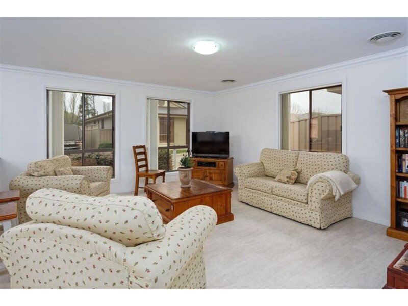 8/8-10 Russell Street, Tumut NSW 2720