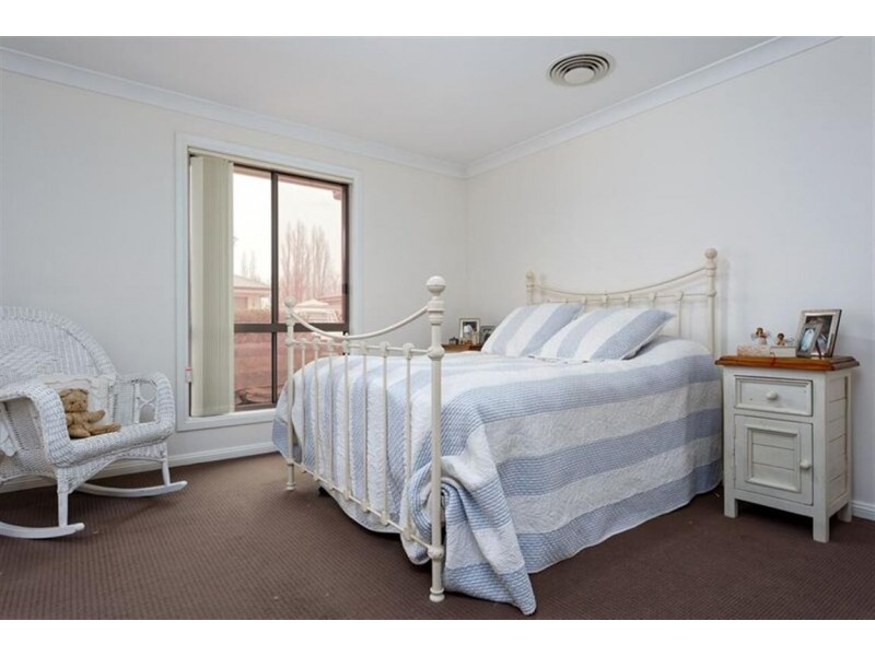 8/8-10 Russell Street, Tumut NSW 2720