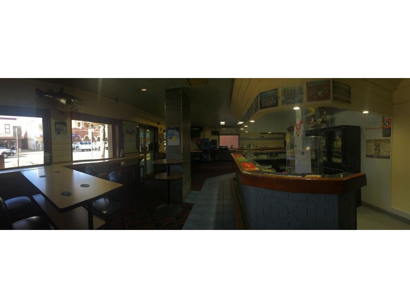 71 Wynyard Street, Tumut NSW 2720