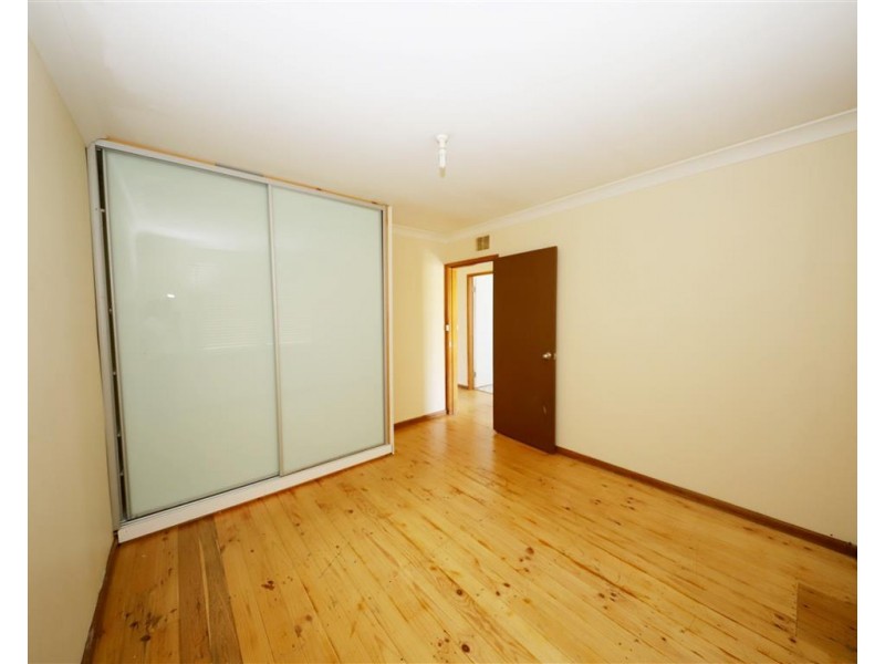 24 Dalhunty Street, Tumut NSW 2720