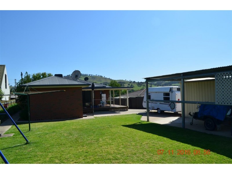 29 Lynch Street, Adelong NSW 2729