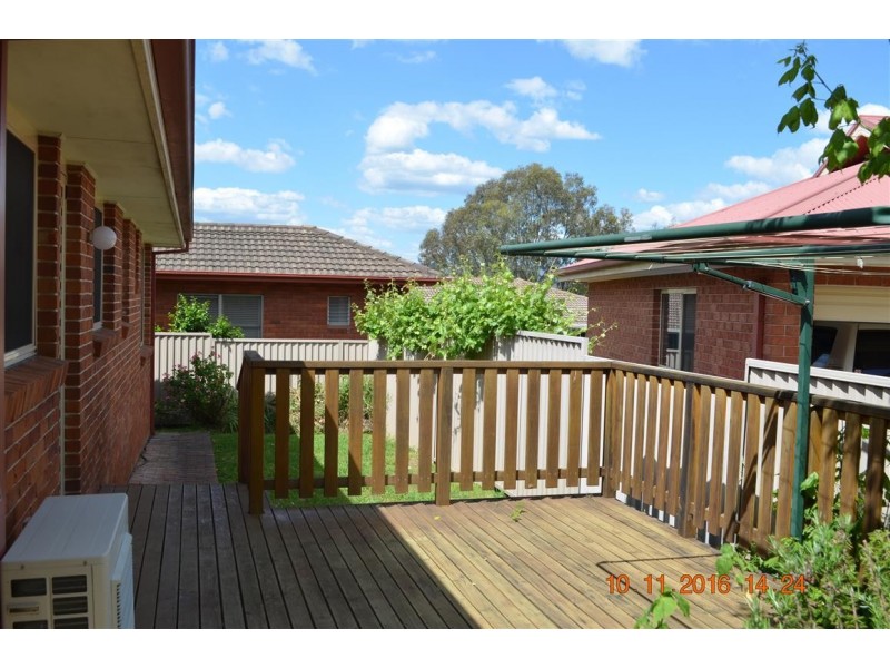 40A Carey Street, Tumut NSW 2720