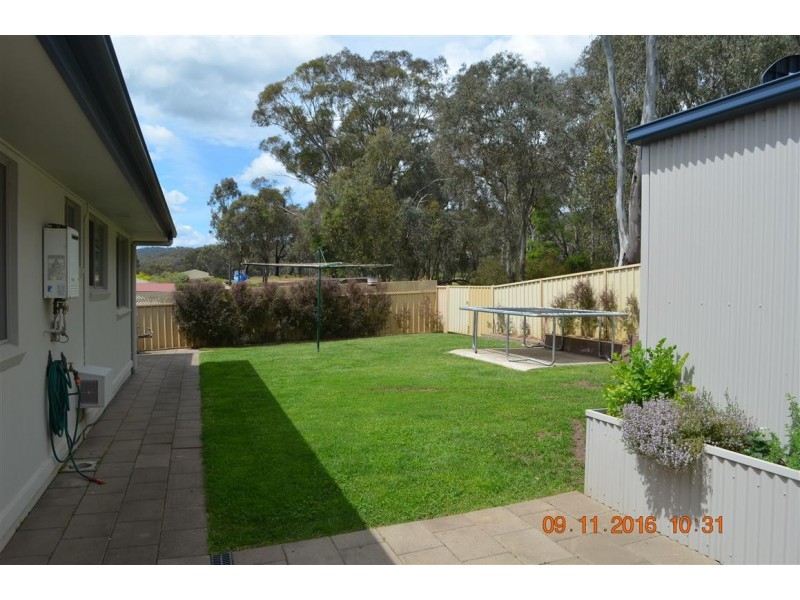 15 Harris Street, Tumut NSW 2720