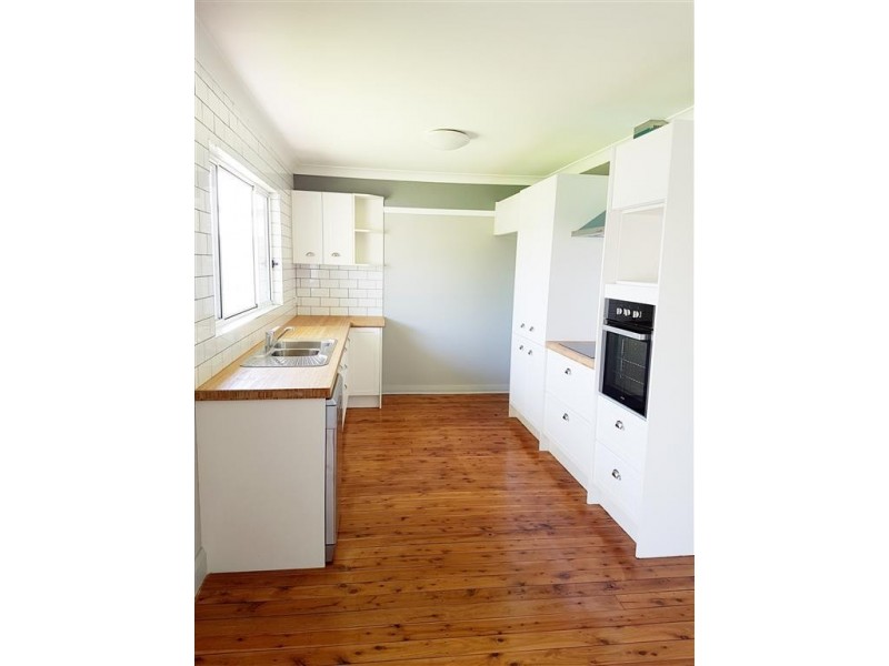 57 Merivale Street, Tumut NSW 2720