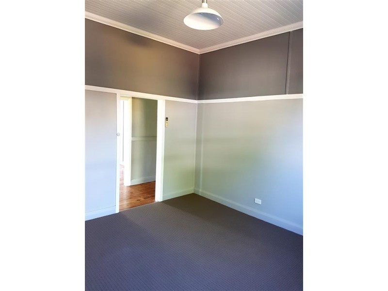 57 Merivale Street, Tumut NSW 2720