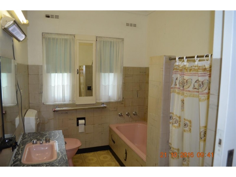 41 Richmond Street, Tumut NSW 2720