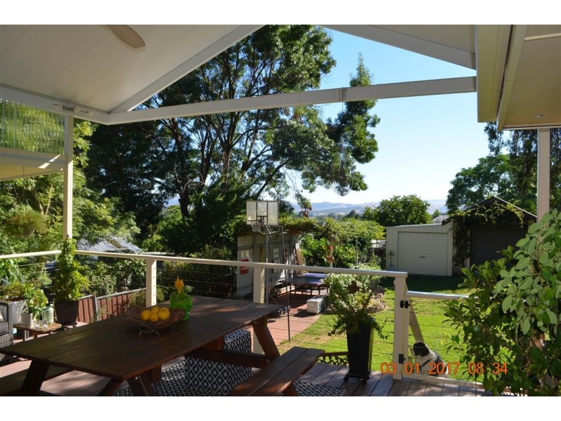 6 Lambie Street, Tumut NSW 2720