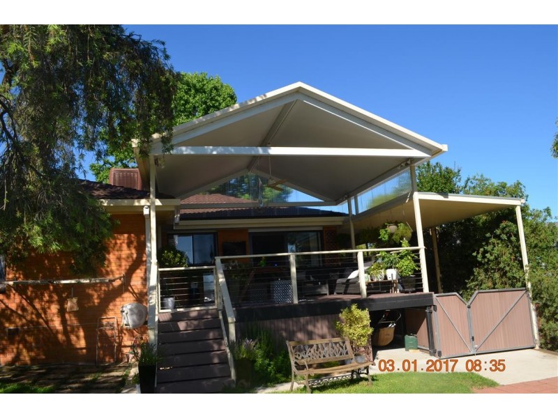 6 Lambie Street, Tumut NSW 2720