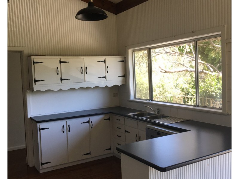 141-144 Herbert Street, Tumut NSW 2720