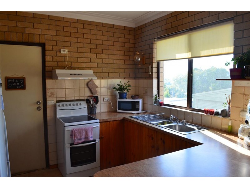 56 Howick Street, Tumut NSW 2720