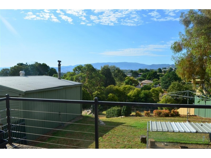 56 Howick Street, Tumut NSW 2720