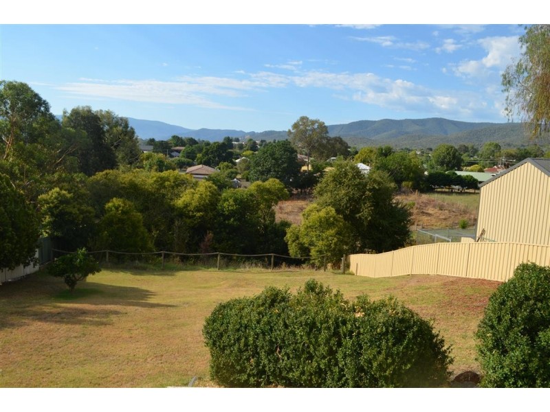 56 Howick Street, Tumut NSW 2720