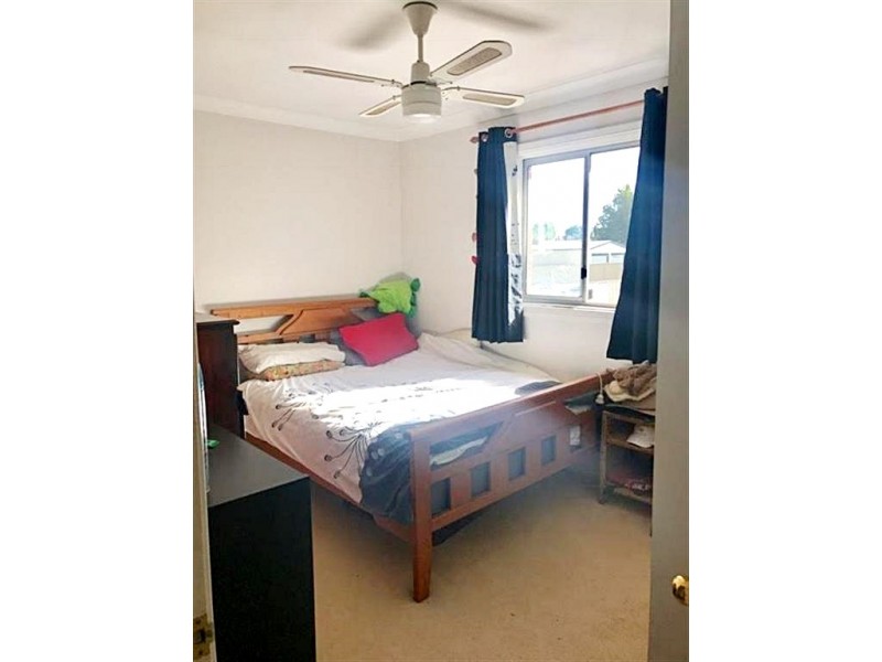 73 Clarke Street, Tumut NSW 2720