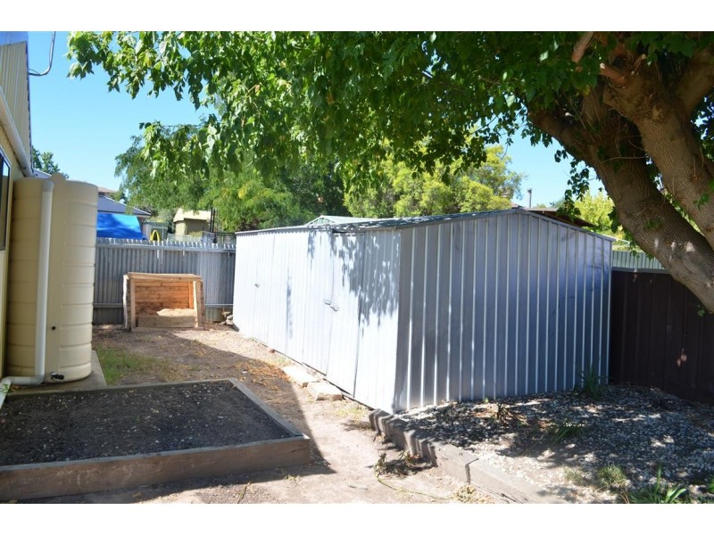 38 Herbert Street, Tumut NSW 2720