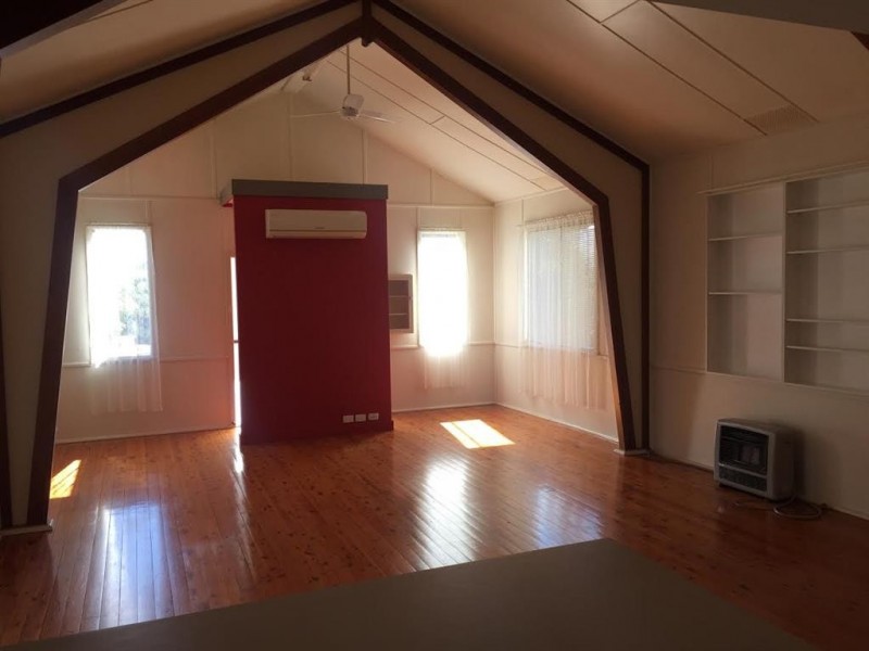 15 Bogong Ave, Tumut NSW 2720