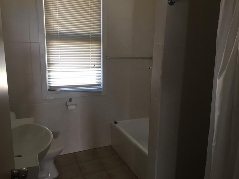 15 Bogong Ave, Tumut NSW 2720