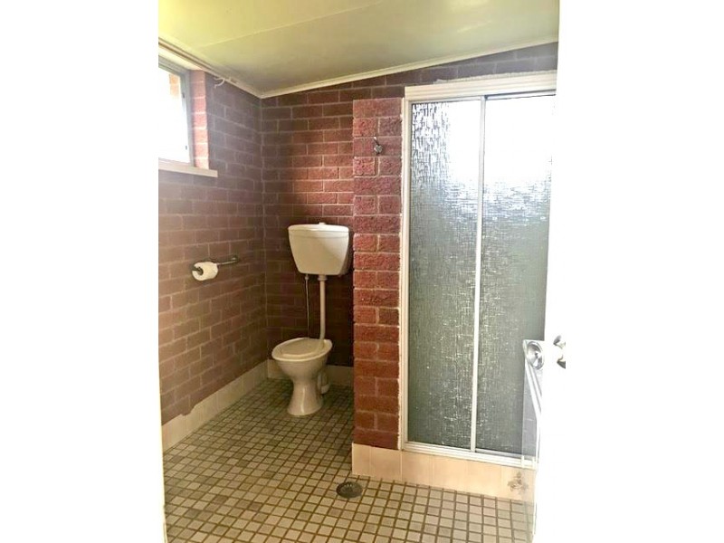 118 Broughton Street, Tumut NSW 2720
