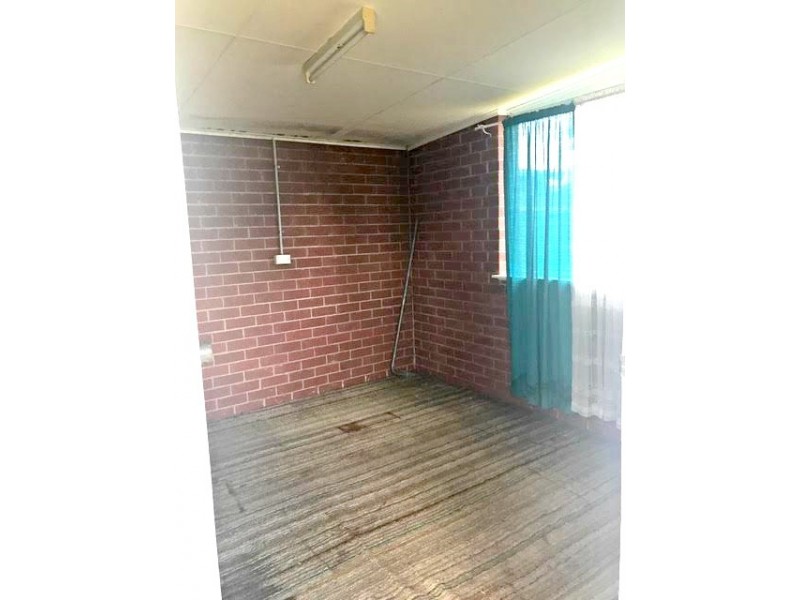 118 Broughton Street, Tumut NSW 2720