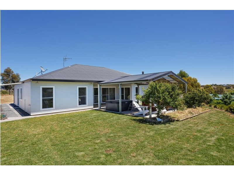 370 Morgans Reserve Road, Tumut NSW 2720